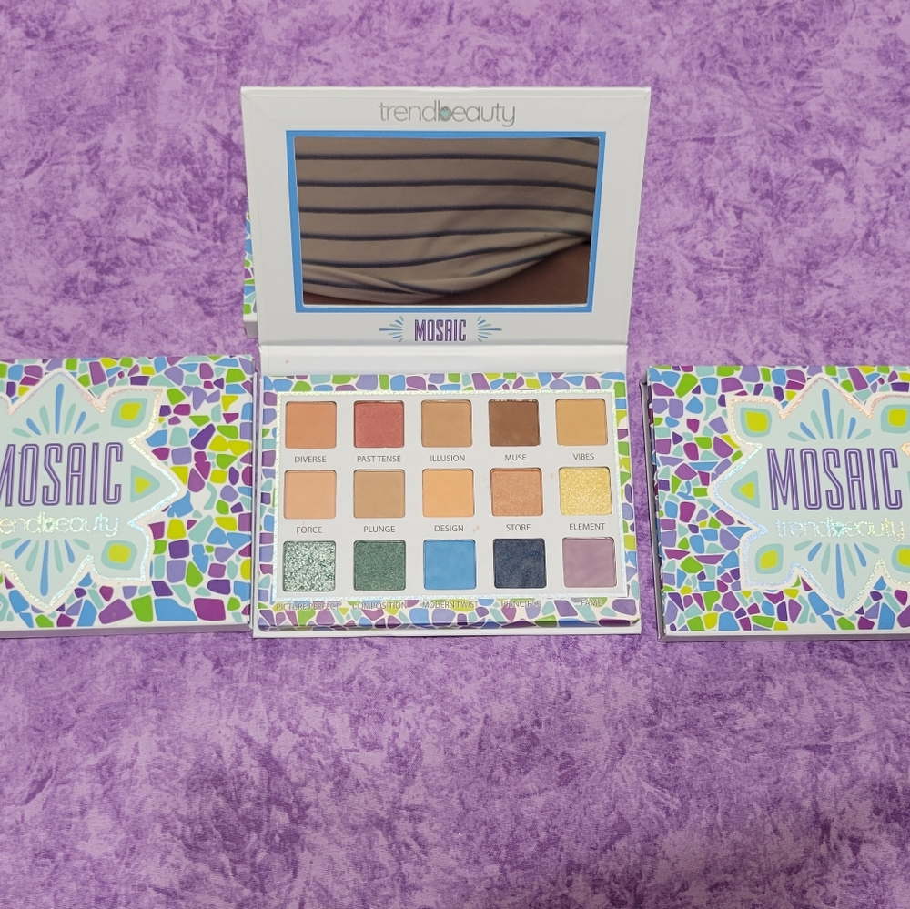 Eyeshadow pallet